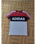 T-shirt adidas taille 7-8 ans très bon état