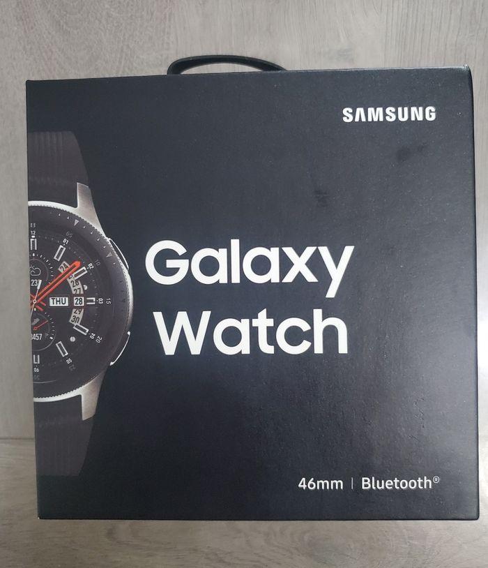 Montre Connecté SAMSUNG Galaxy Watch argent 46mm. - photo numéro 1