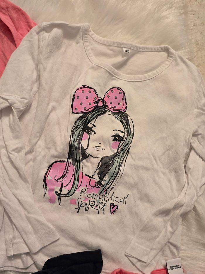 🩷🩷🩷⚘️⚘️Lot Tee-shirts ml 8 ans fille 🩷🩷🩷⚘️⚘️ - photo numéro 3