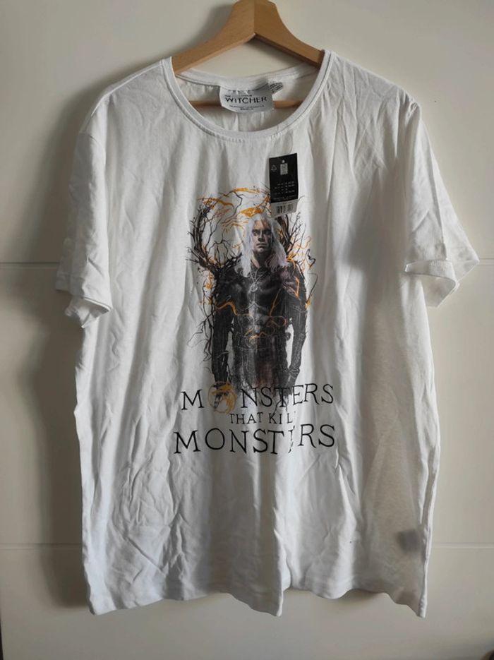 Tee-shirt the witcher - photo numéro 1