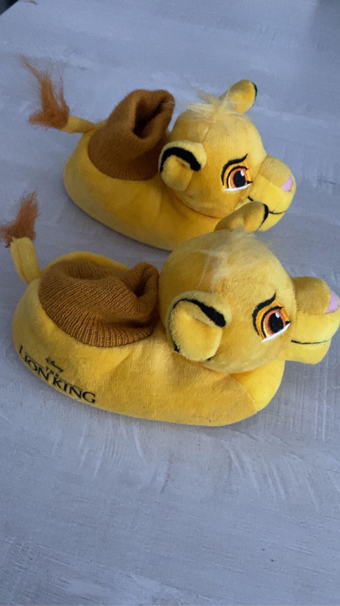 Chaussons Roi lion - photo numéro 2