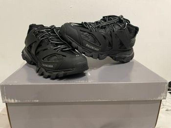 Balenciaga Track Noir 42 - photo numéro 1