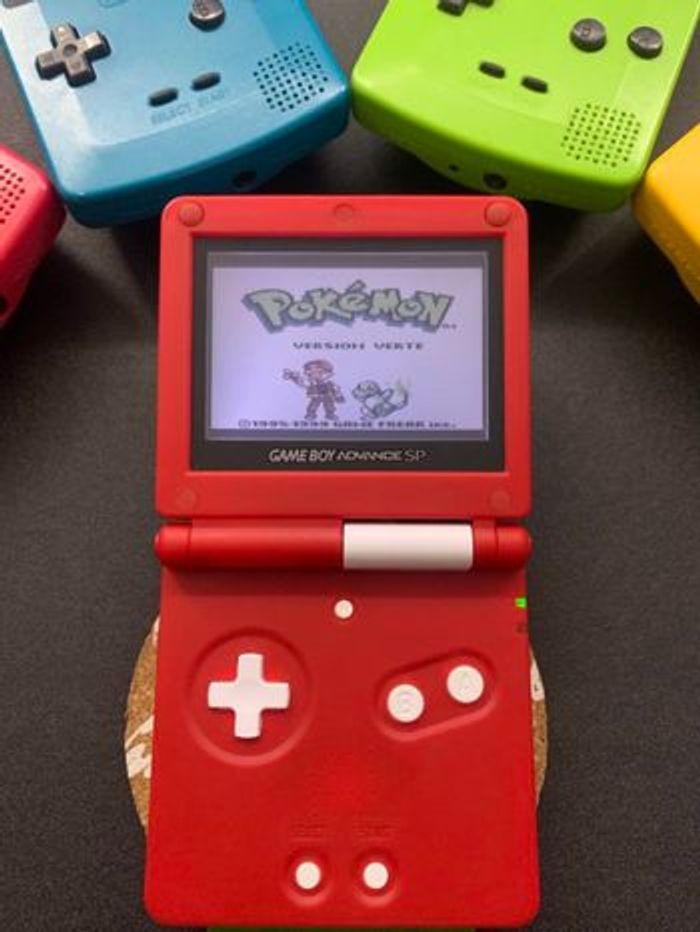 Game boy advance sp Pokémon - photo numéro 1