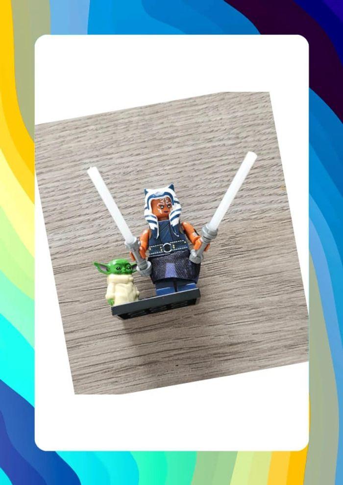 Minifigurine Star Wars : Ahsoka Tano + Bébé Yoda (compatible Lego)