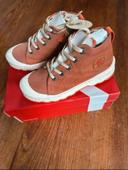 Chaussures montantes neuves Kickers Kickrup baskets lacets camel orange 31