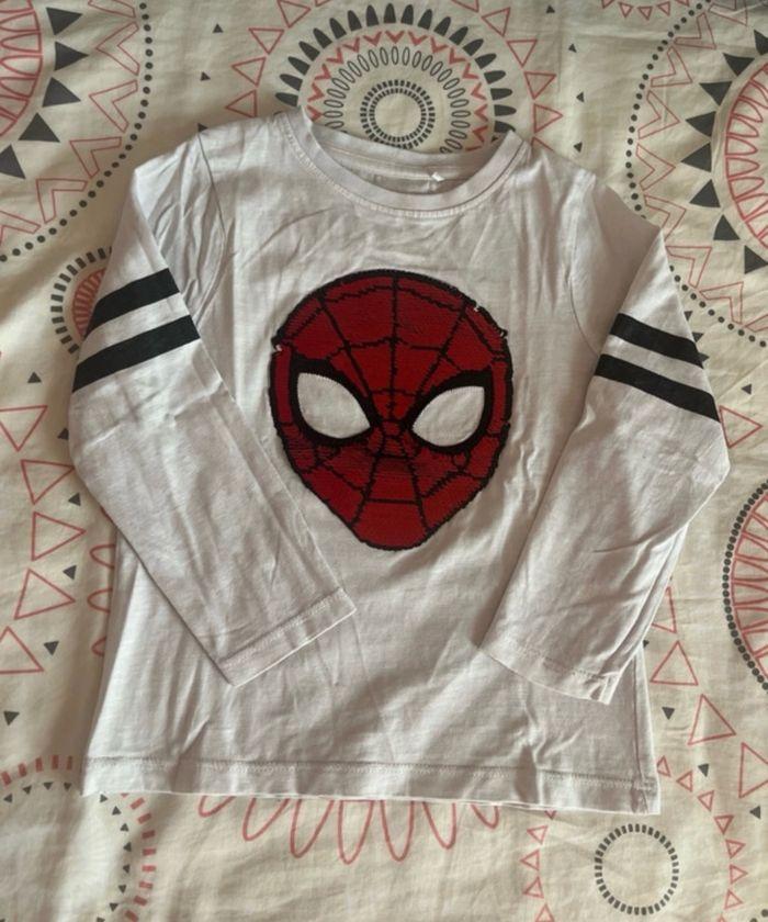 T-shirt manches longues spider man - photo numéro 1