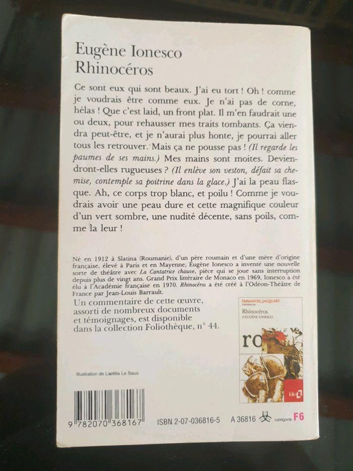 Livre rhinoceros - photo numéro 2