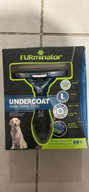 Brosse furminator pour chien taille L poil court neuve