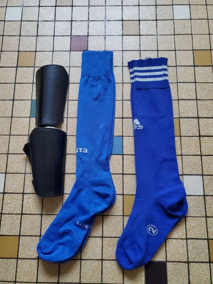 Chaussettes et protèges-tibia - photo numéro 1