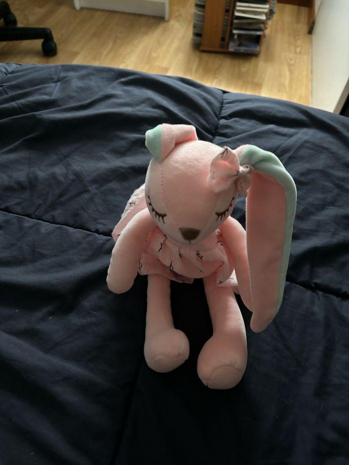 Peluche lapin - photo numéro 2