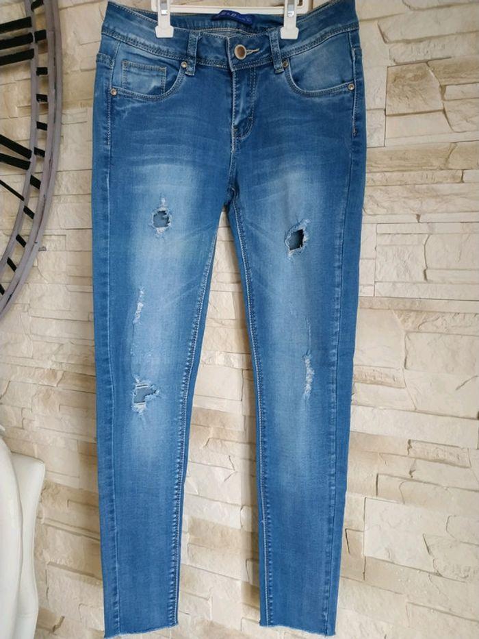 Jean bleu SD Jeans à trous 36 - photo numéro 1