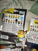 Lit 7 figurines les minions avec emballage