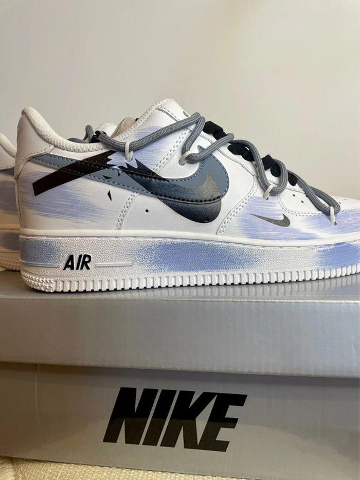 Baskets basse Nike Air Force 1 Custom - photo numéro 3