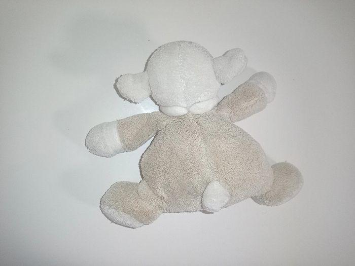 Doudou mouton Noa marron beige et blanc, coeur brodé - Nattou - photo numéro 3