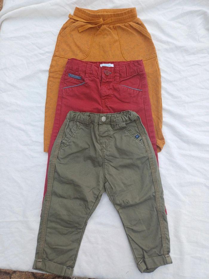 Lot de 3 pantalons taille 18 mois - photo numéro 1