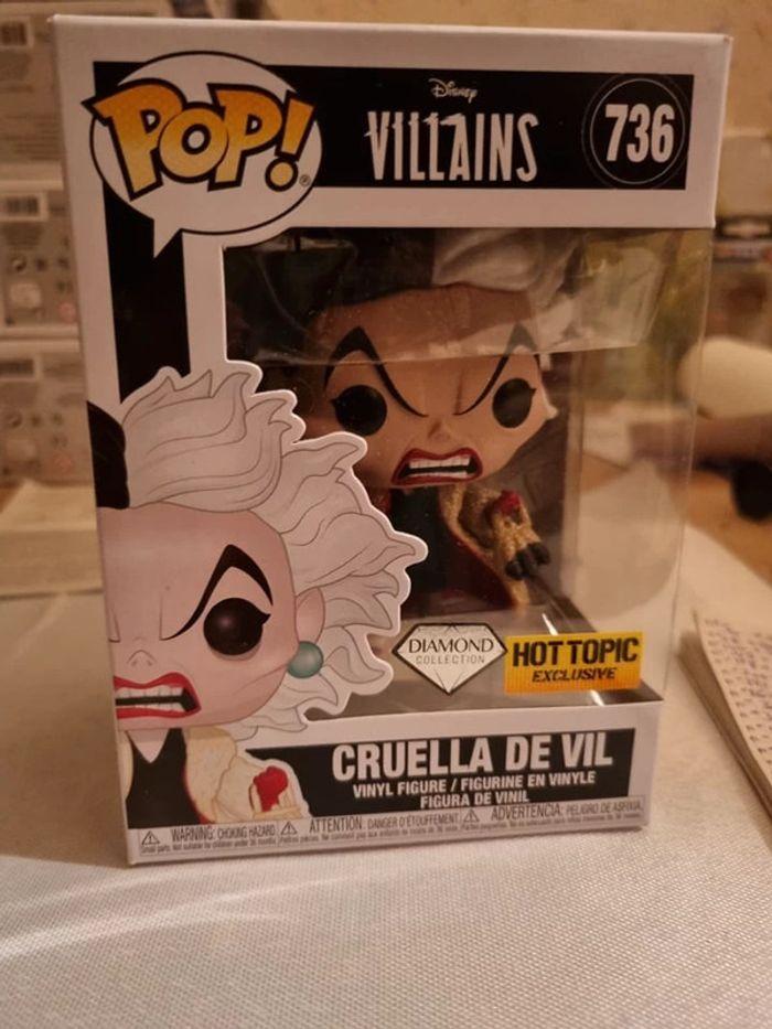 Funko Pop ! Disney Vilains - Cruella De Vil # 736  Exclu Hot Topic, Diamond - photo numéro 1