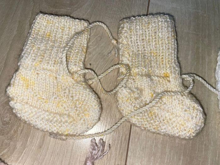 Lot de 4 paires de chaussons en laine naissance et 3 mois - photo numéro 5