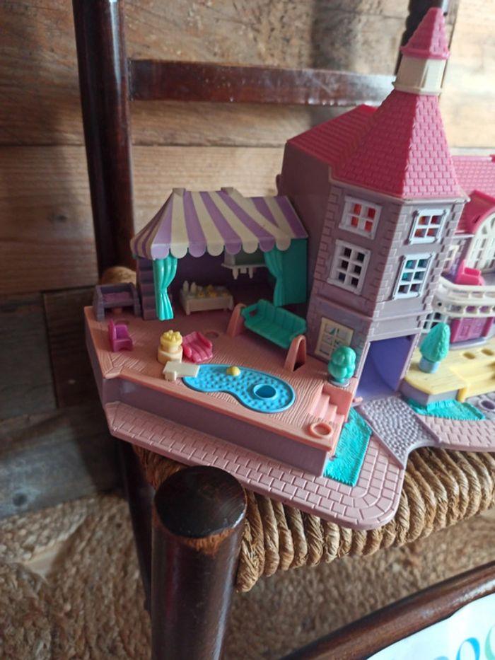 Polly pocket manoir satisfaisant - photo numéro 2