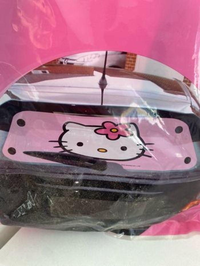 Pare soleil arrière hello kitty NEUF - photo numéro 2