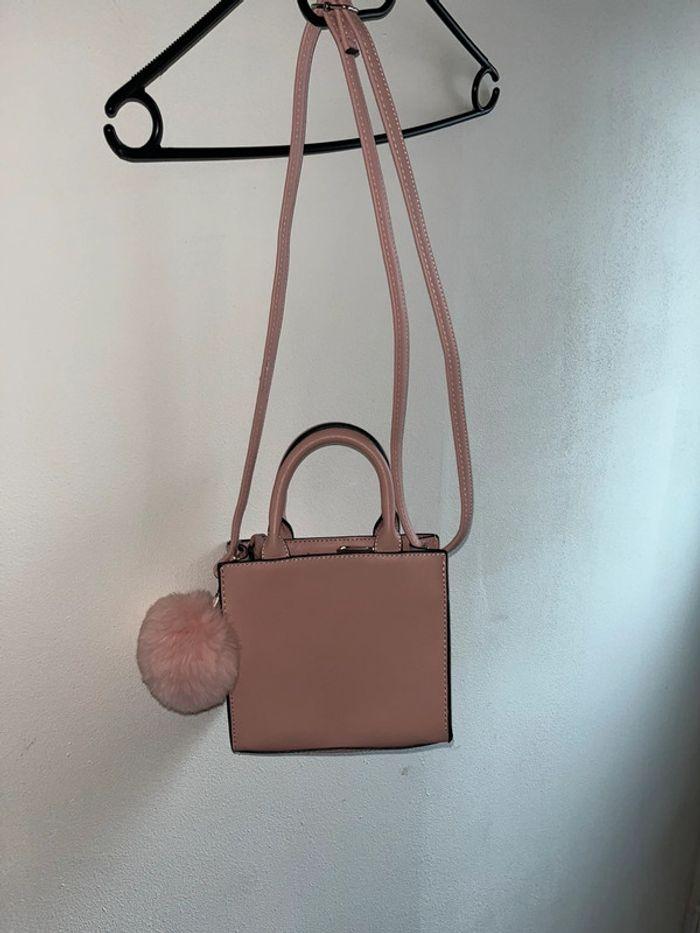 Petit sac rose bsk bangs - photo numéro 1