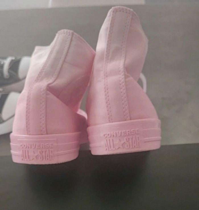 Converse rose pointure 42,5 - photo numéro 7