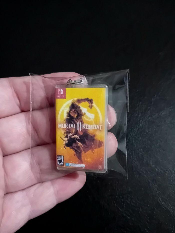 Porte-clés réplique jeu Switch: Mortal kombat 11 - photo numéro 1