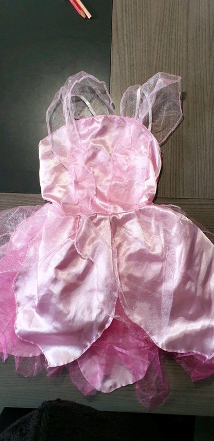 Robe princesse taille 3/4 ans - photo numéro 1