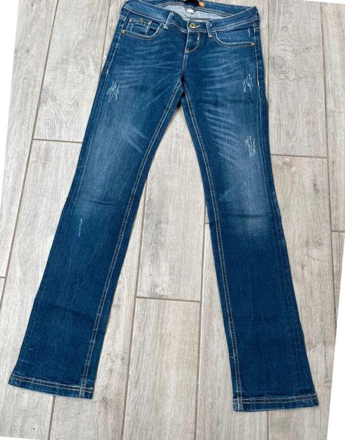 Jeans Bershka femme taille 38 - photo numéro 2