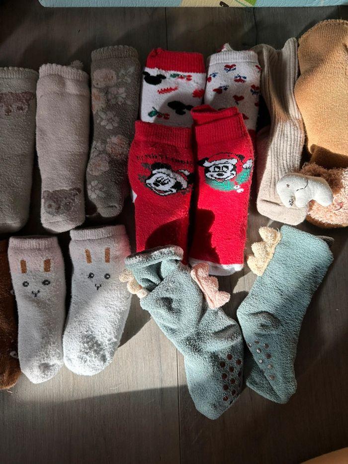 Lot de 21 paires de chaussettes antidérapantes - photo numéro 3