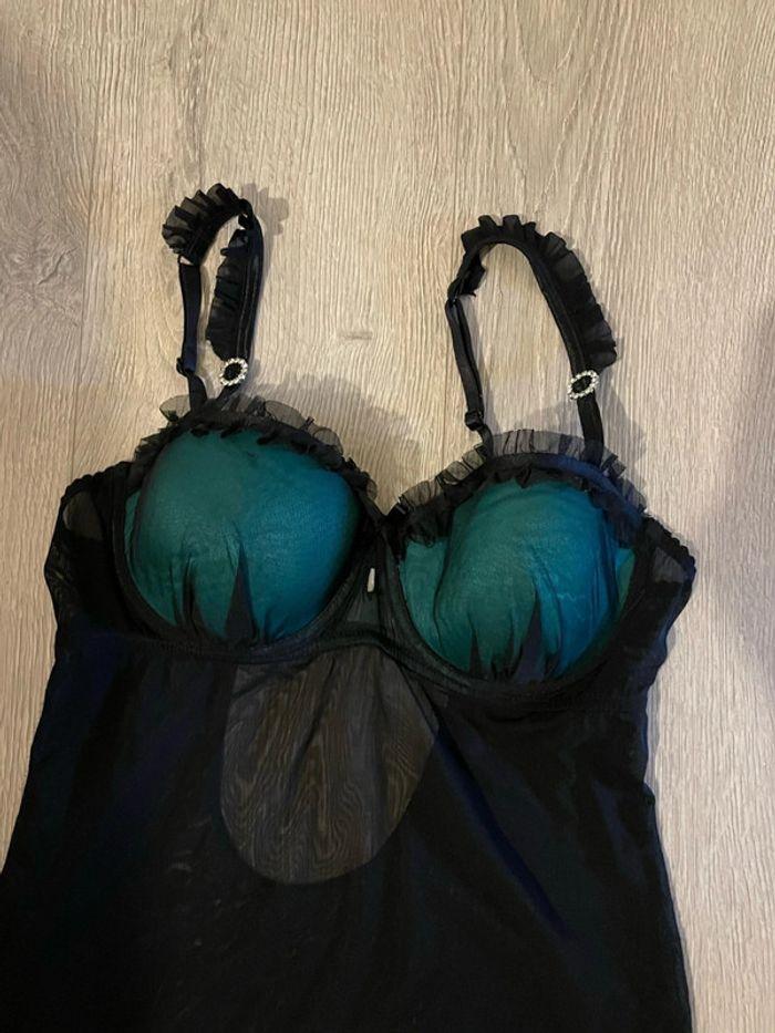 Nuisette à bretelle strass noir et vert volant bas soutien gorge armature 90C la halle taille 38 - photo numéro 2