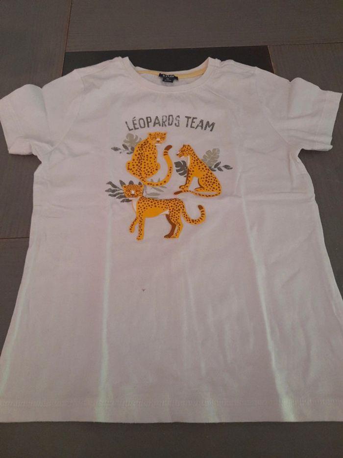 Lot de 2 tee-shirt léopard jungle jumeaux - photo numéro 2