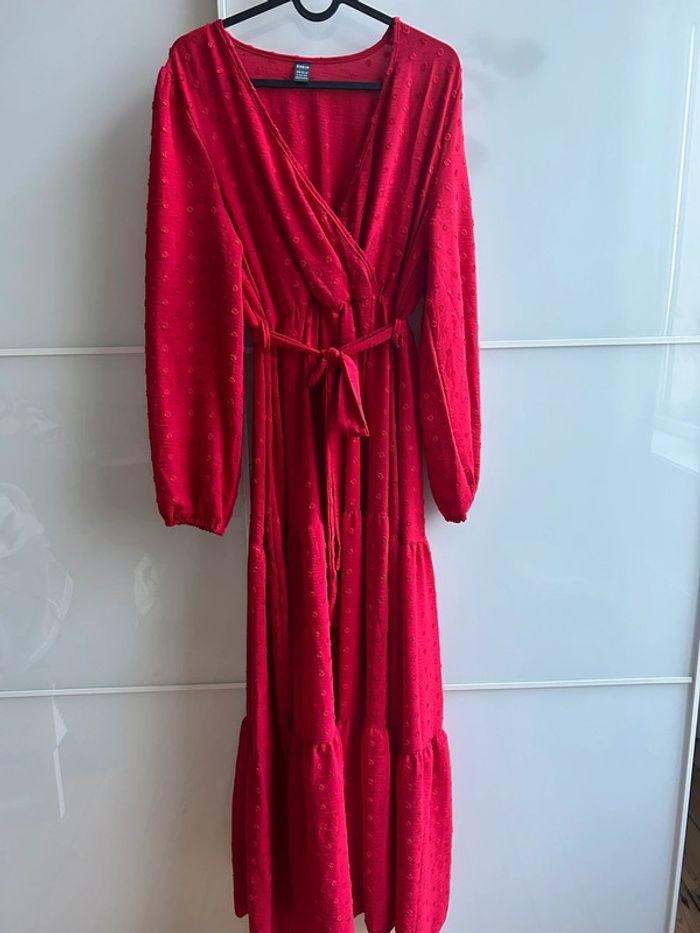 Magnifique Robe longue rouge jamais porté - photo numéro 1