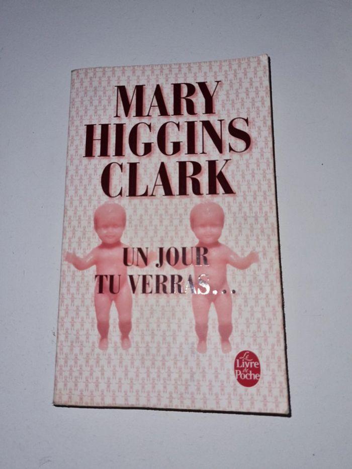 Livre Mary Higgins Clark - photo numéro 1