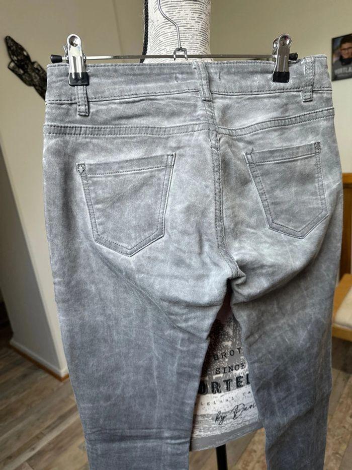 Pantalon gris - photo numéro 5