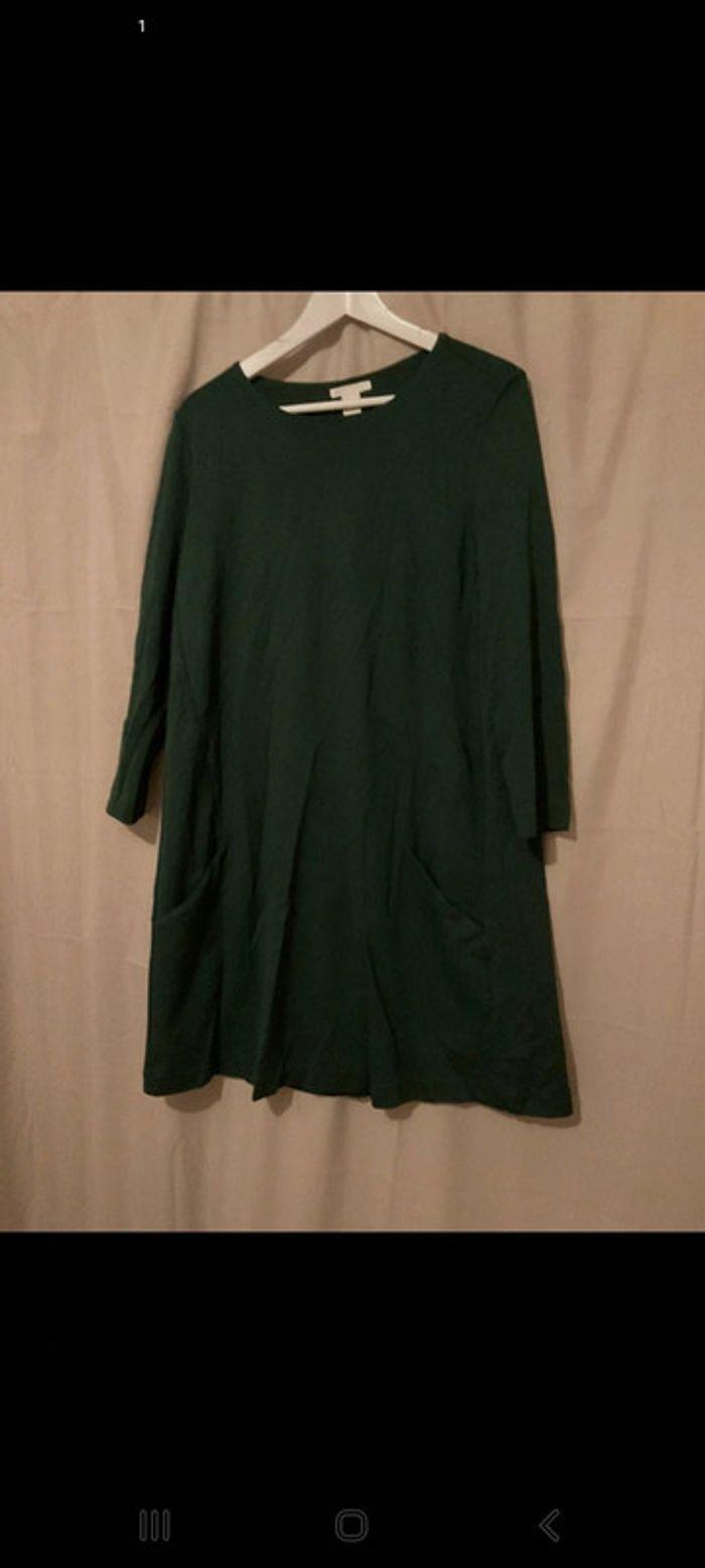 Robe epaisse d'hiver verte taille L h&m