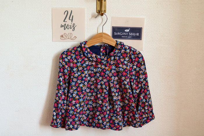 Blouse marine fleurie col claudine, Sergent Major, 24 mois - photo numéro 1