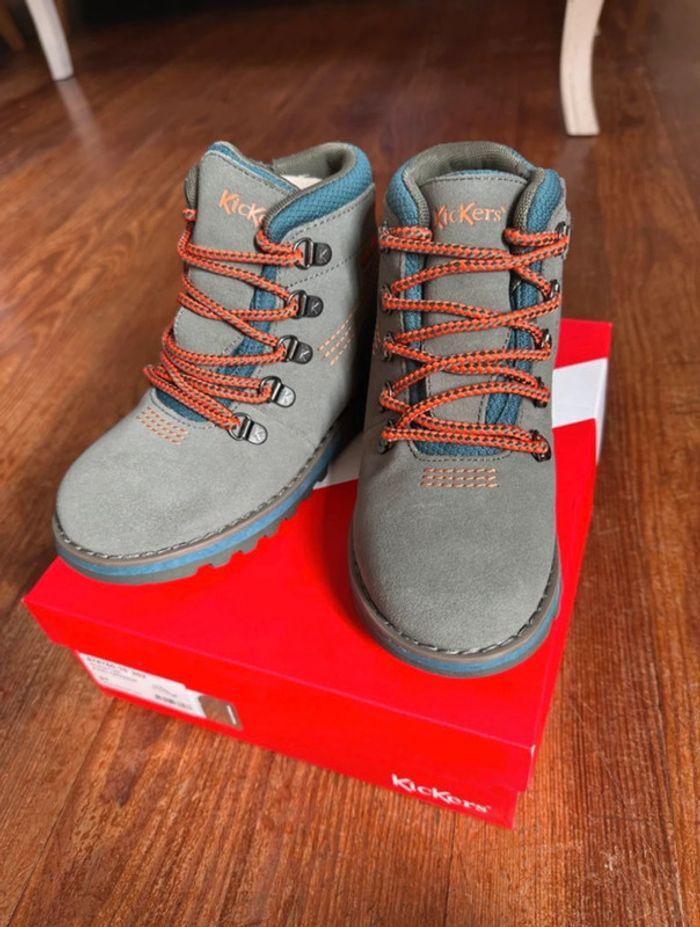 NEUF Chaussures hautes de sport marche randonnée Kickers Kicknature kaki orange 31 - photo numéro 1