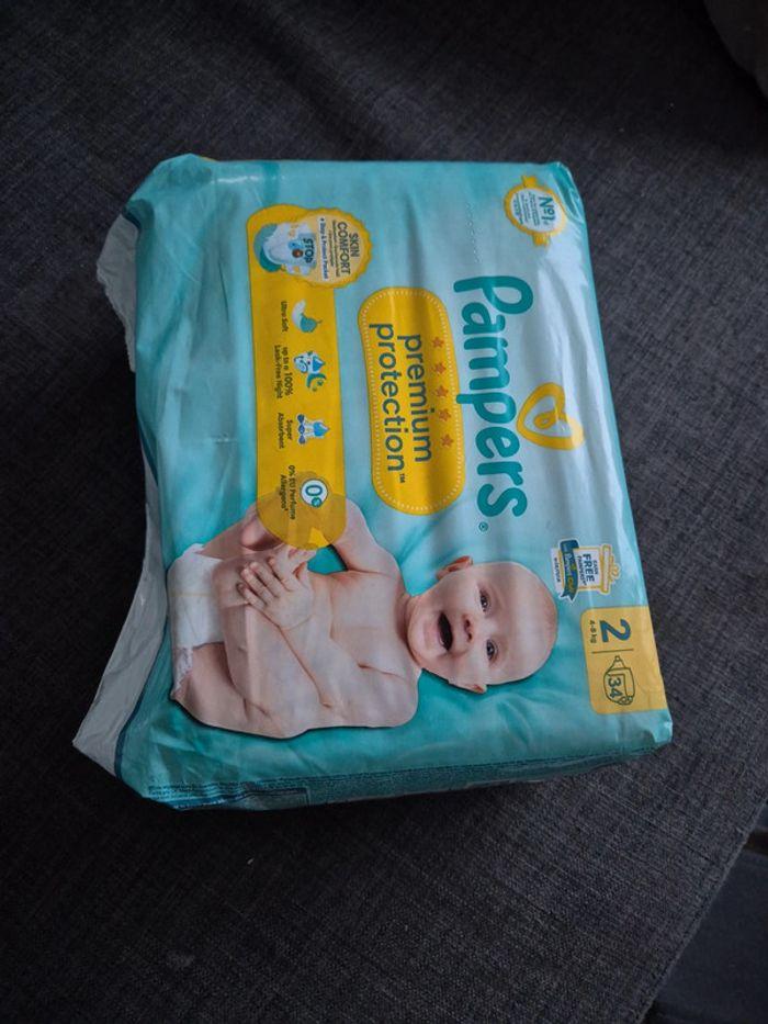 Paquet de couches pampers premium protection taille 2 - photo numéro 2