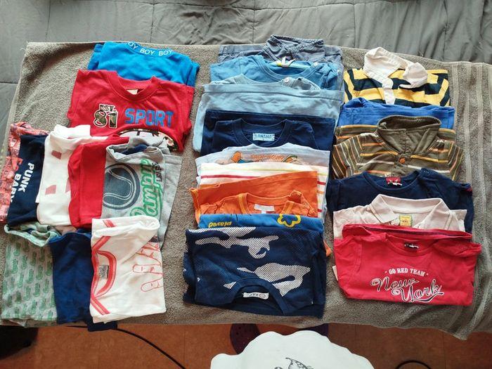 Lot de t-shirt et bodies 23.24 mois ( Lot A )