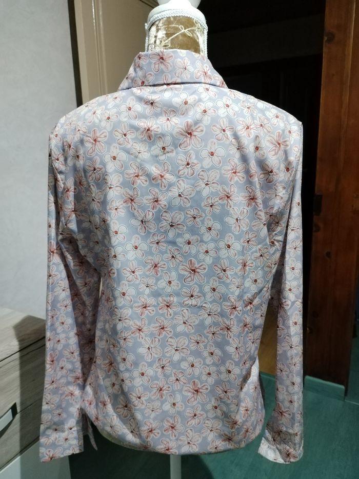 Chemise motif fleurs taille 40 - photo numéro 6