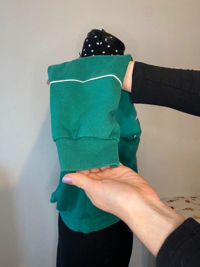 Sweat sans capuche vert « féminist » Jennyfer taille M - 38 - photo numéro 4