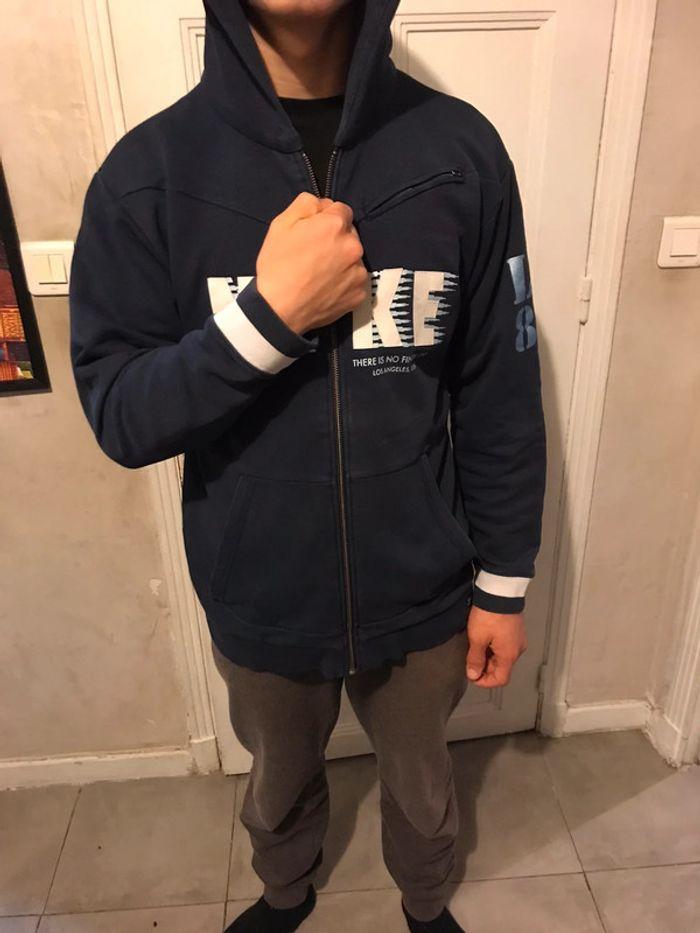 Veste à Zip et à capuche Nike taille XL enfant (13-15 ans) - photo numéro 15