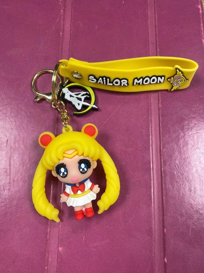 Porte Clés Sailor  Moon - photo numéro 1