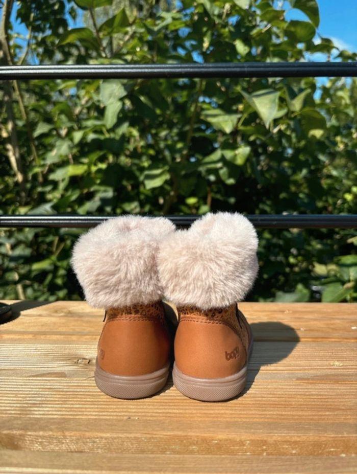 Magnifiques bottines en cuir bébé fille - photo numéro 3