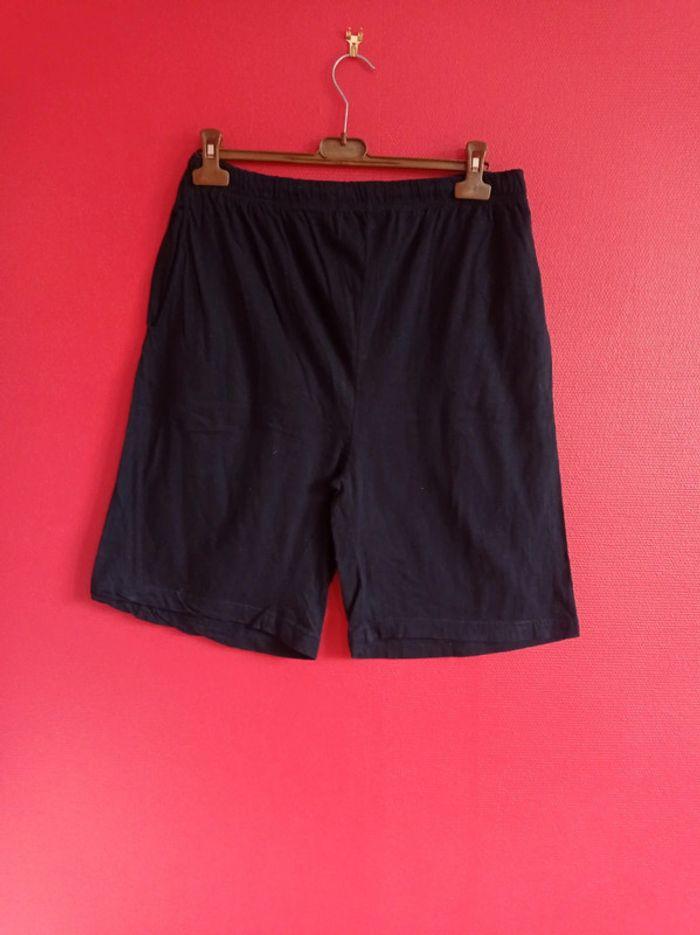 Short homme Noir taille XXL - photo numéro 1