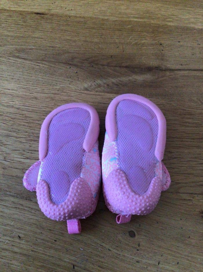 Chaussons de gym bébé taille 20 - photo numéro 2