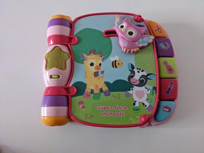 Livre enchanté VTech - photo numéro 1