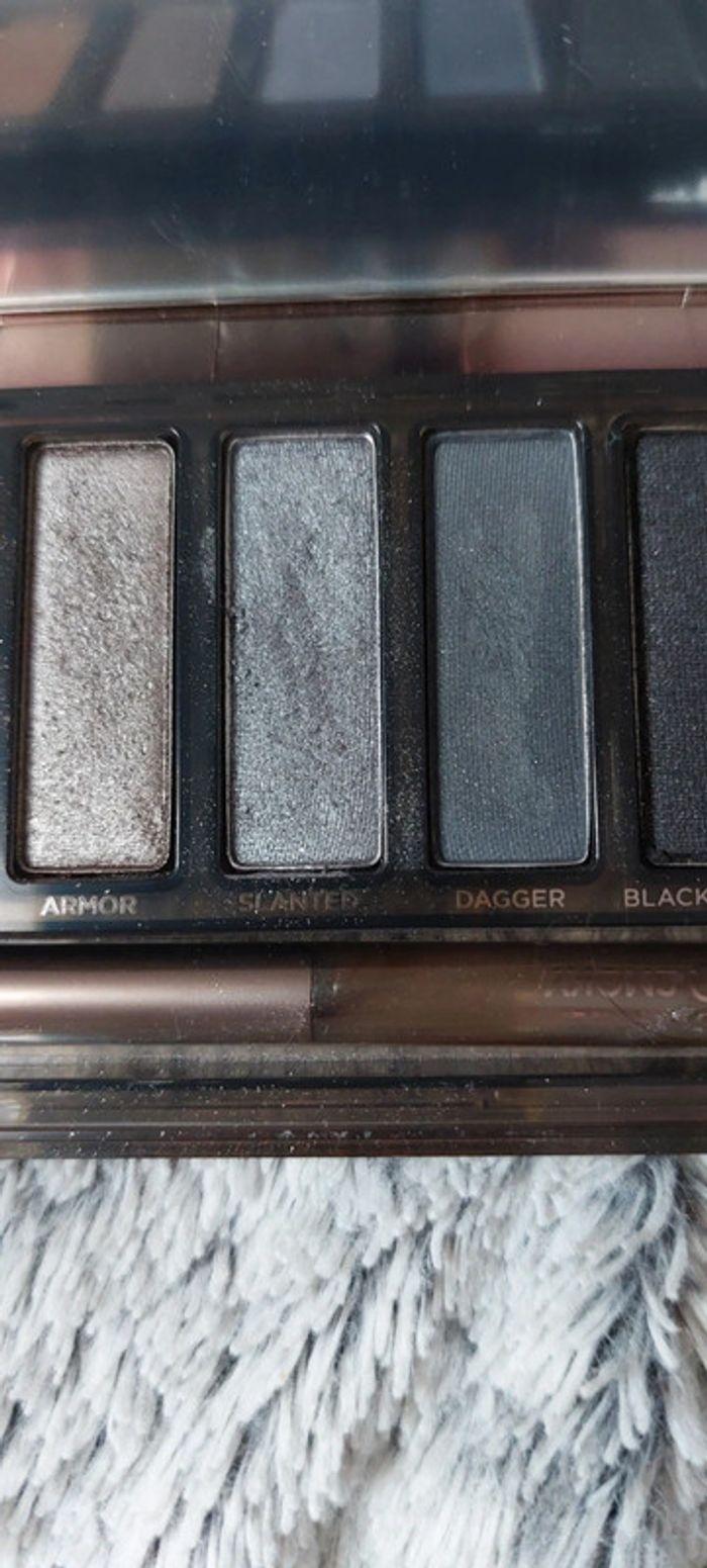 Palette far à paupières Naked smoky - photo numéro 5