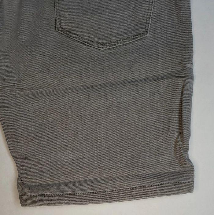 Short Zara gris en jean taille 42 en excellent état - photo numéro 16