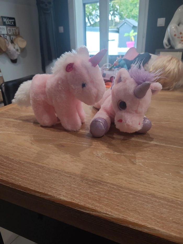 Lot 2 peluches licorne - photo numéro 1